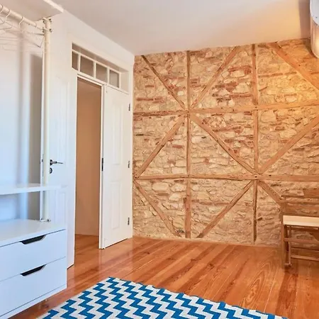Chiado Terrace With Stunning Views - 3br_3wc_ac! *